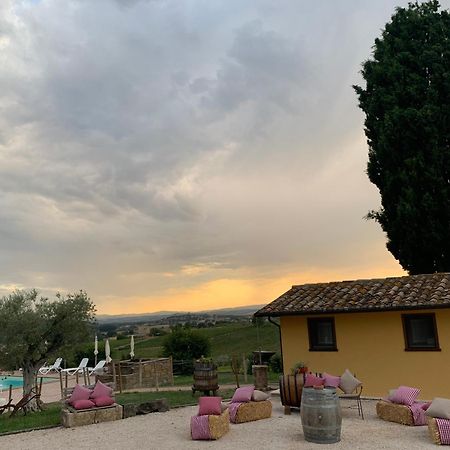 Agriturismo Il Divin Casale 토르지아노 외부 사진