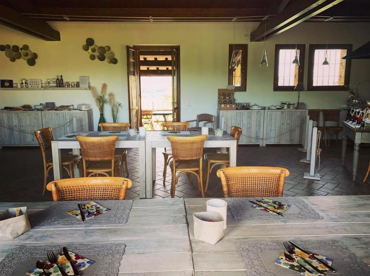 Agriturismo Il Divin Casale 토르지아노 외부 사진