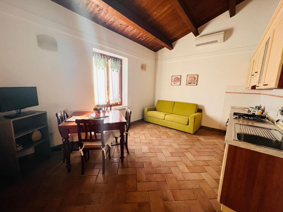 Agriturismo Il Divin Casale 토르지아노 외부 사진