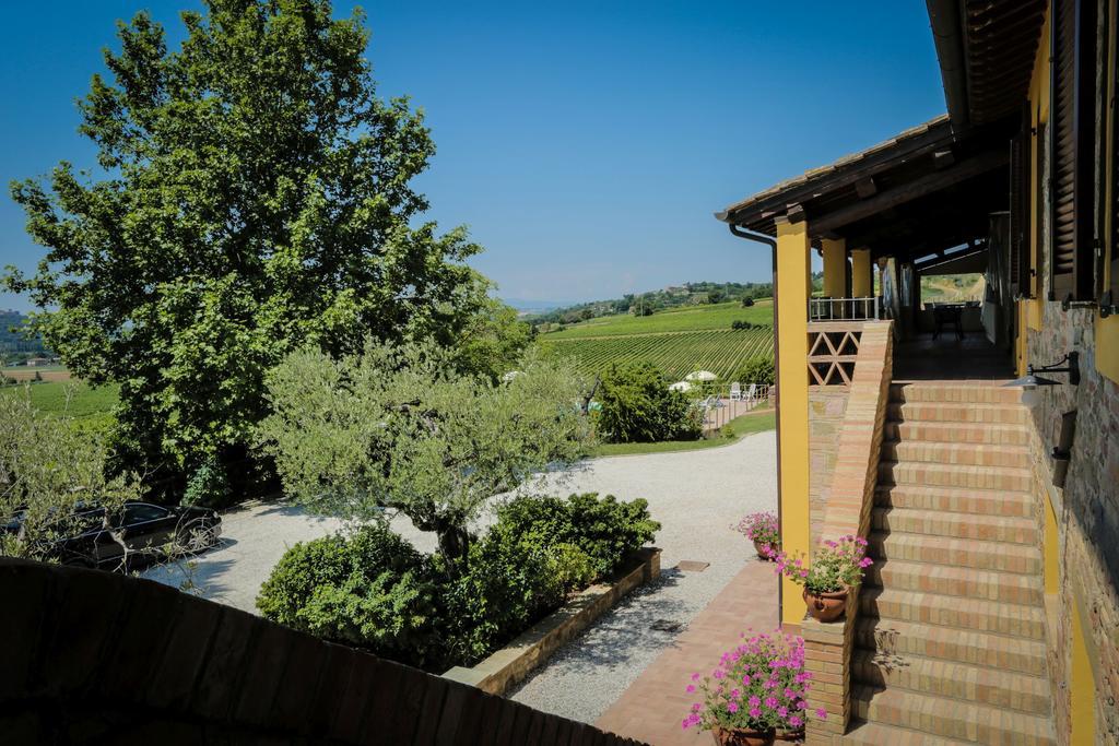 Agriturismo Il Divin Casale 토르지아노 외부 사진